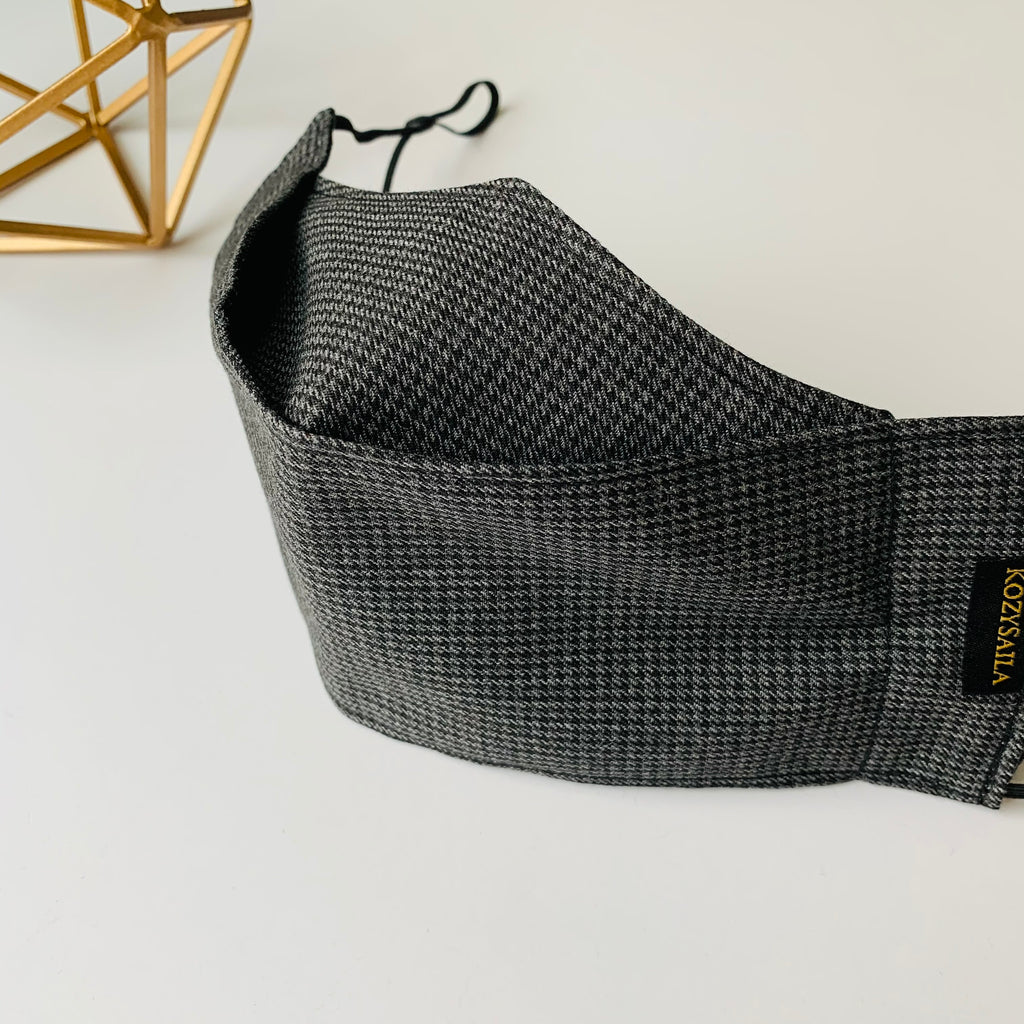 Claudia Pop Up Mask | Classic Houndstooth Gray & Black